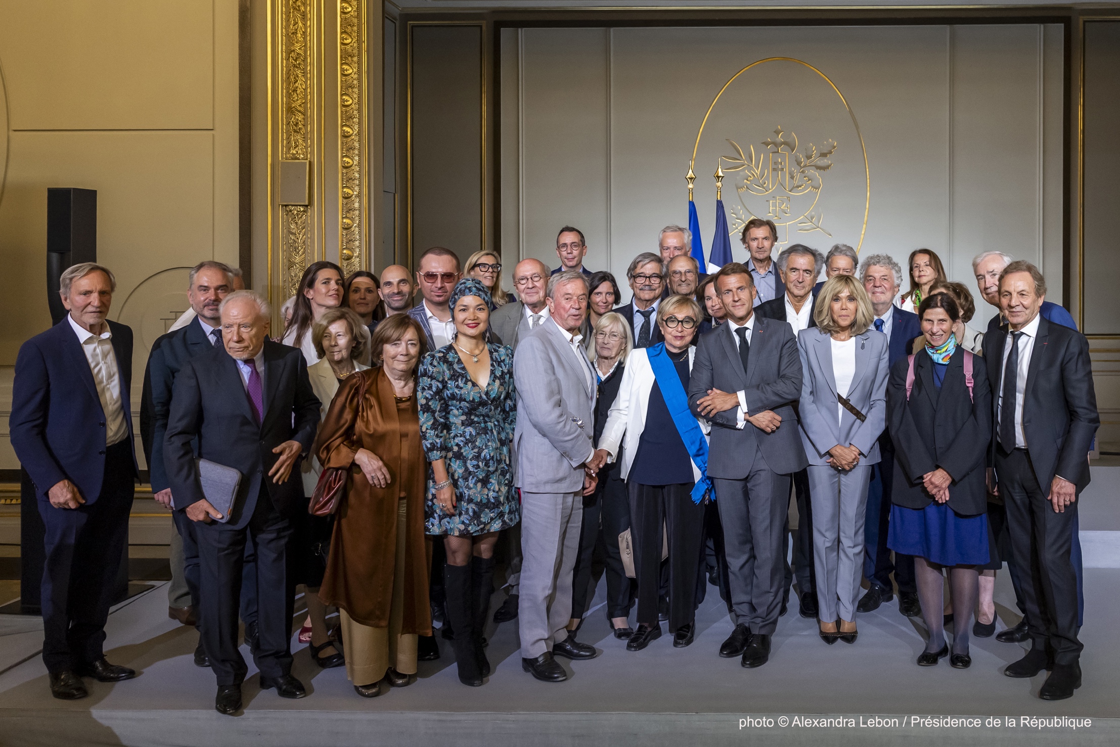 Gilbert Costes, Fr&eacute;d&eacute;ric Maget, Pierre Leroy, Charlotte Casiraghi, Marianne Rabain Lebovici, Keren Mock, Bernadette Bricout, Nicolas Rabain, Georgi K. Galabov, Sophie Zhang, Rachel Bou&eacute;-Widawsky, Olivier B&eacute;tourn&eacute;, Antoine Gallimard (Grand officier de l'ordre national du M&eacute;rite), Pierre-Louis Fort, Kerstie Abergel, Gilbert Abergel, Julia Kristeva (Grand'croix de l'ordre national du m&eacute;rite), Antoine Guggenheim, Jean-Fran&ccedil;ois Rabain, Sylvie Pierre-Brossolette, Emmanuel Macron, Dominique Ducard, Bernard-Henri L&eacute;vy, Brigitte Macron, Christian de Portzamparc, Bernard Cerquiglini, Elizabeth de Portzamparc, Isabelle B&eacute;guier, Alain Gibeault, Charles Gardou... 